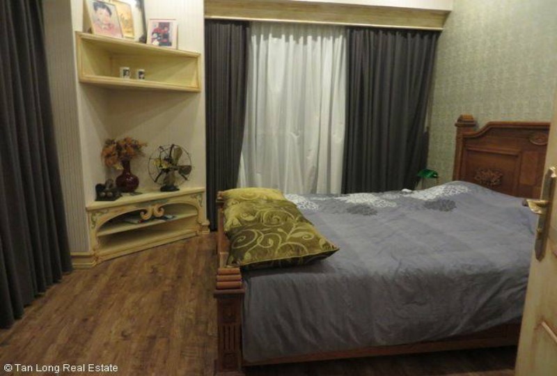Bán căn hộ tầng trung tòa L1 ciputra. Giá 8 tỷ 2