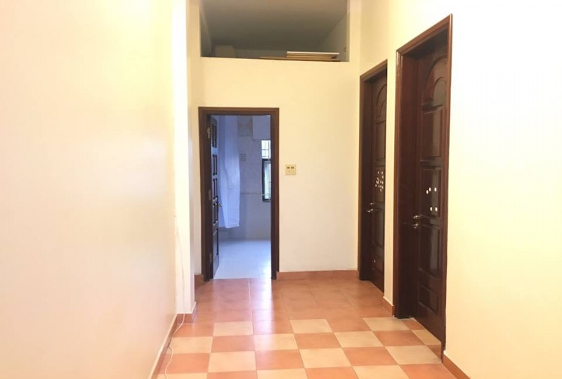 Bán nhà riêng ngõ 31 Xuân Diệu. Giá bán 9 tỷ 1