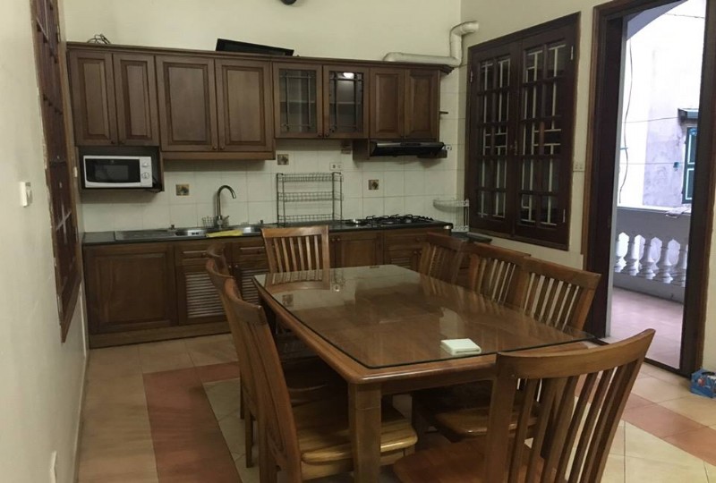 Bán nhà riêng ngõ 31 Xuân Diệu. Giá bán 9 tỷ 8