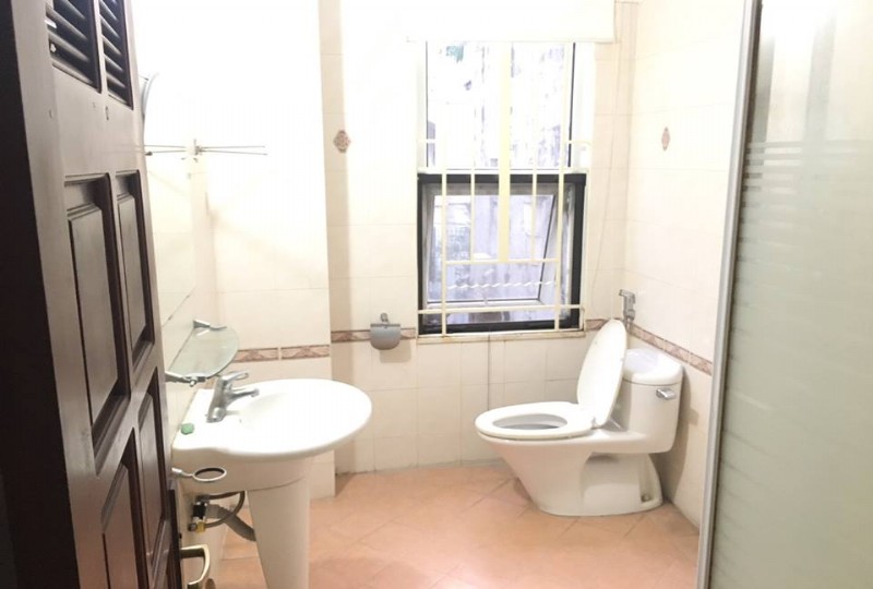 Bán nhà riêng ngõ 31 Xuân Diệu. Giá bán 9 tỷ 13